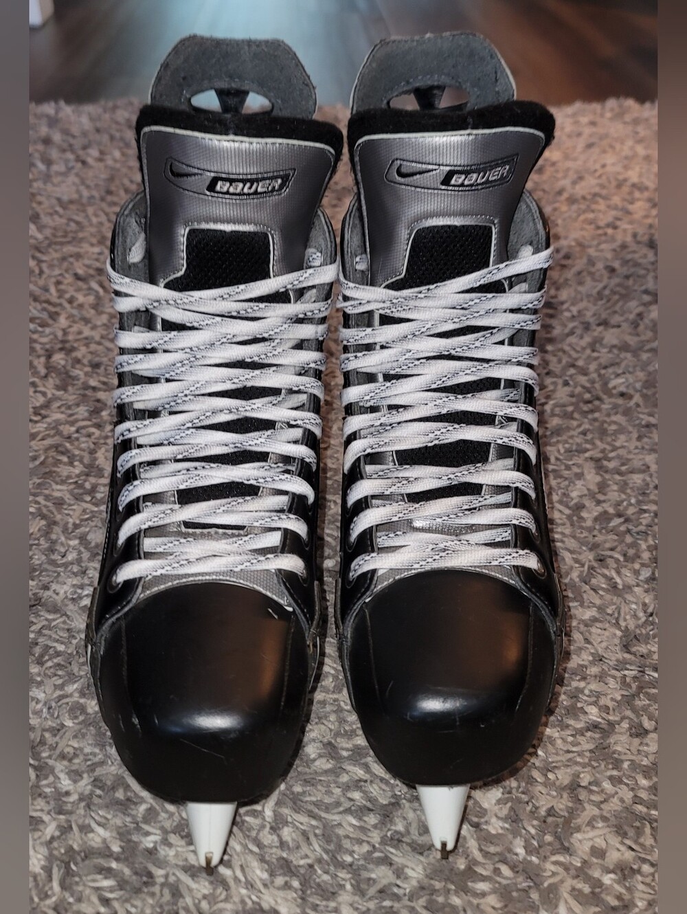 Nike Bauer Supreme 30 Senior Men's Hockey Skates Size 10.5 D (fit shoe size 12).